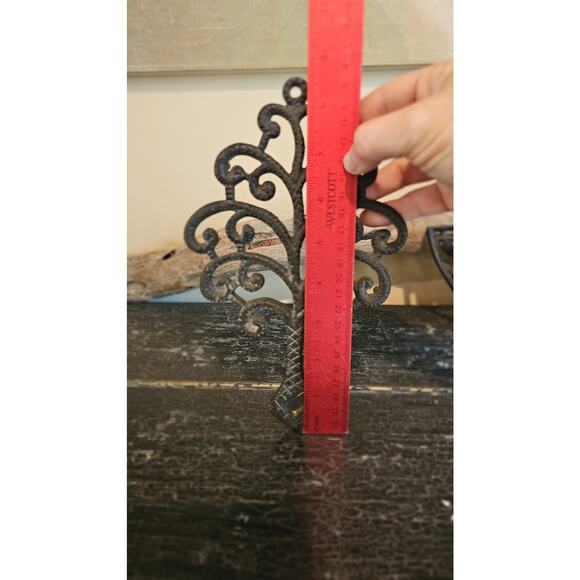 Two Sad Iron Trivets Wilton and (?Griswold?) - Picture 7 of 8